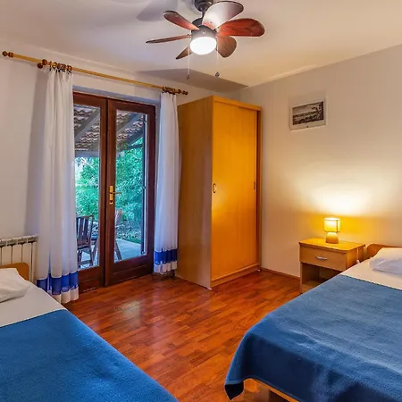 Apartment Two-bedroom In Medulin *