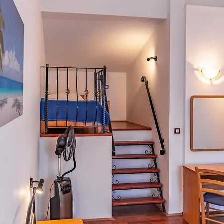 Two-bedroom In Medulin Banjole