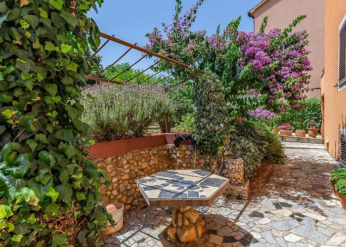 Two-bedroom In Medulin Appartement