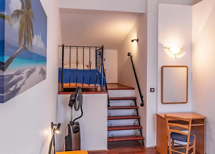 Two-bedroom In Medulin Banjole