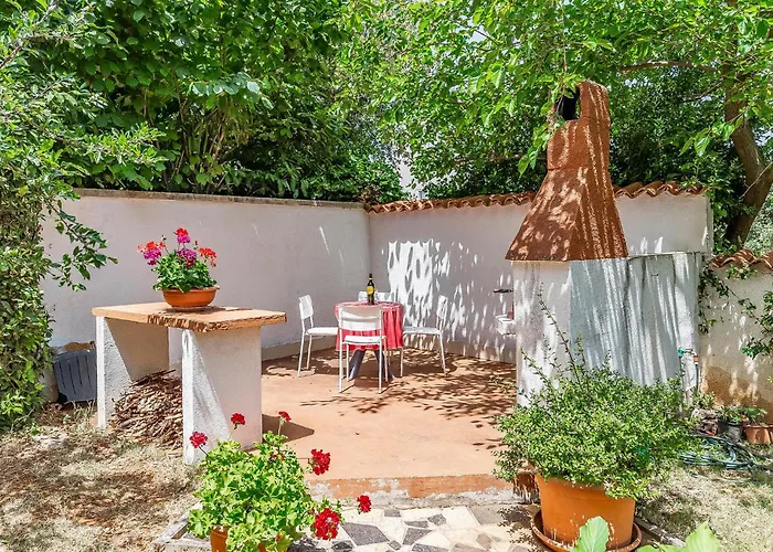 Two-bedroom In Medulin Appartement *